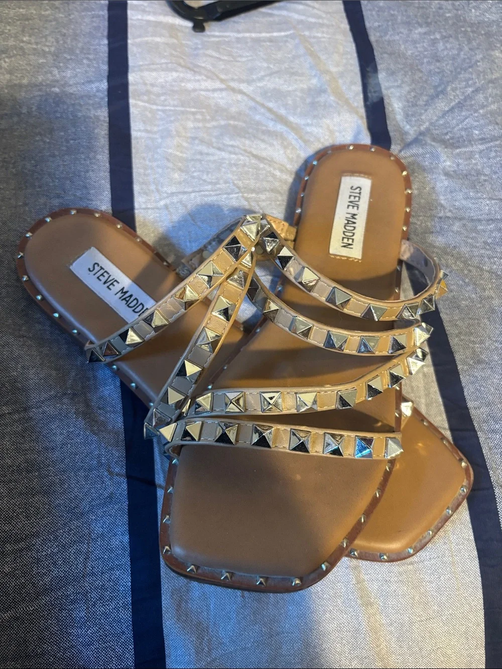 Steve Madden Tan Slide Sandals with Gold Pyramid Studs